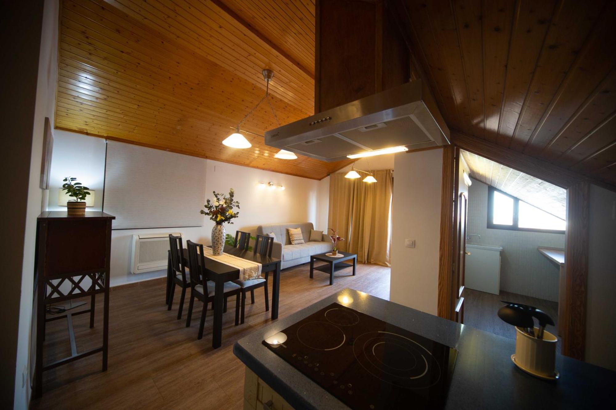 Apartamento Santa Barbara Castilleja de la Cuesta Dış mekan fotoğraf